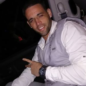 Meet your Posher, Ray